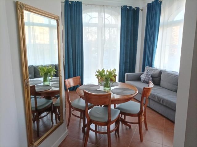 Apartament Uzdrowiskowa 7, シフィノウイシチェ エクステリア 写真